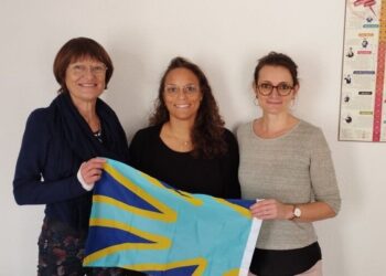 « La culture sourde est une culture à part entière », à Béziers, l’association Tchatche 2 Mains promeut la Langue des signes française